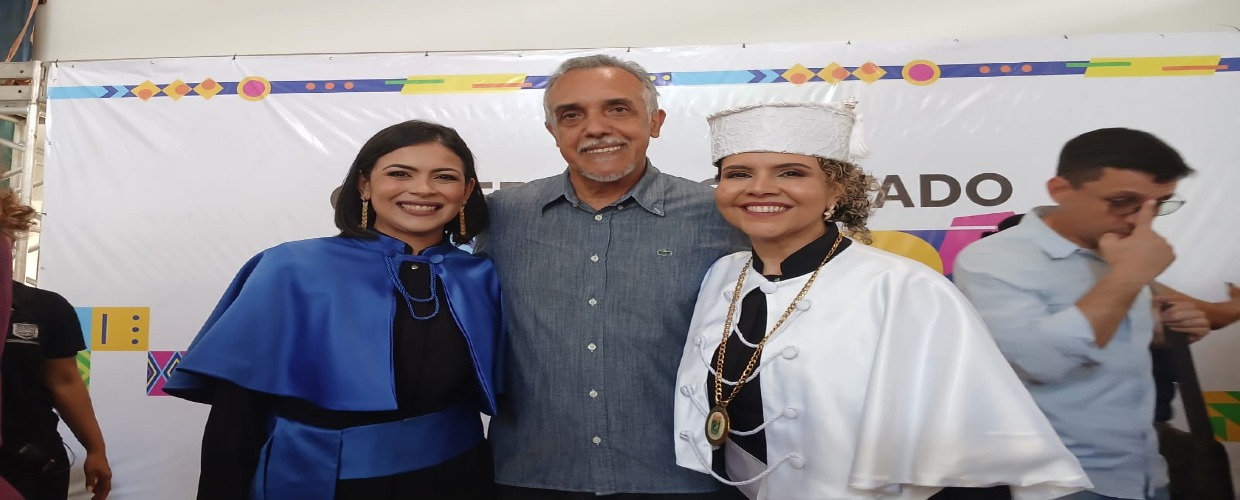 POSSE DA NOVA REITORIA DA UEAP REÚNE AUTORIDADES E CONTA COM A PRESENÇA DO CEE/AP