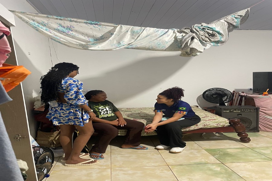 Família de jovem vítima de afogamento recebe acolhimento psicossocial e apoio emergencial em Macapá