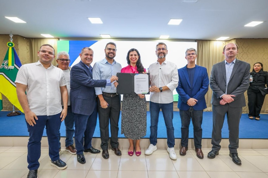 Arsap e Aneel assinam convênio de cooperação para descentralizar fiscalização dos serviços de energia elétrica no Amapá
