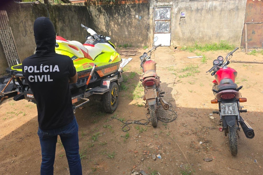 EM MACAPÁ, POLÍCIA CIVIL RECUPERA JETSKI E APREENDE TRÊS MOTOS ORIUNDAS DO CRIME DE FURTO
