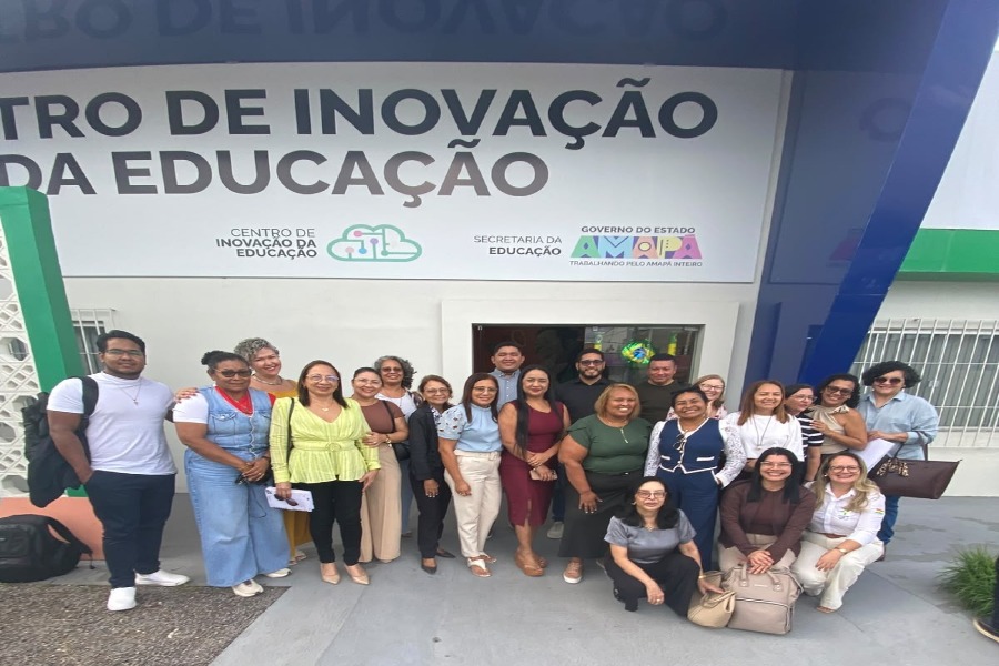 CEE/AP PARTICIPA DE OFICINA DA SASE/MEC PARA SUBSIDIAR PLANOS MUNICIPAIS DE EDUCAÇÃO.