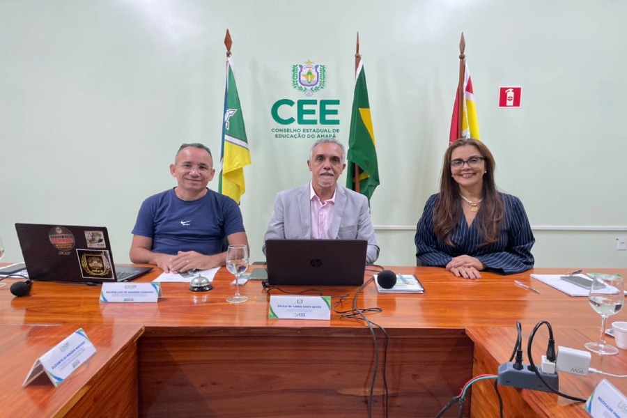 CEE/AP EMPOSSA NOVA CONSELHEIRA EM SOLENIDADE MARCADA POR EMOÇÃO E INTEGRAÇÃO